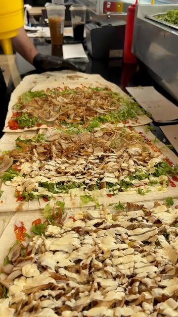 Shaurma wraps being prepared